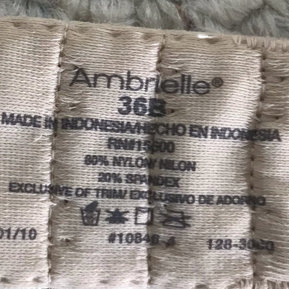Ambrielle Strapless Bra - Picture 6 of 8